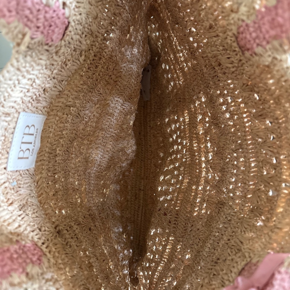BTB Los Angeles Chapeu Tote In Pink NWT - Picture 3 of 4